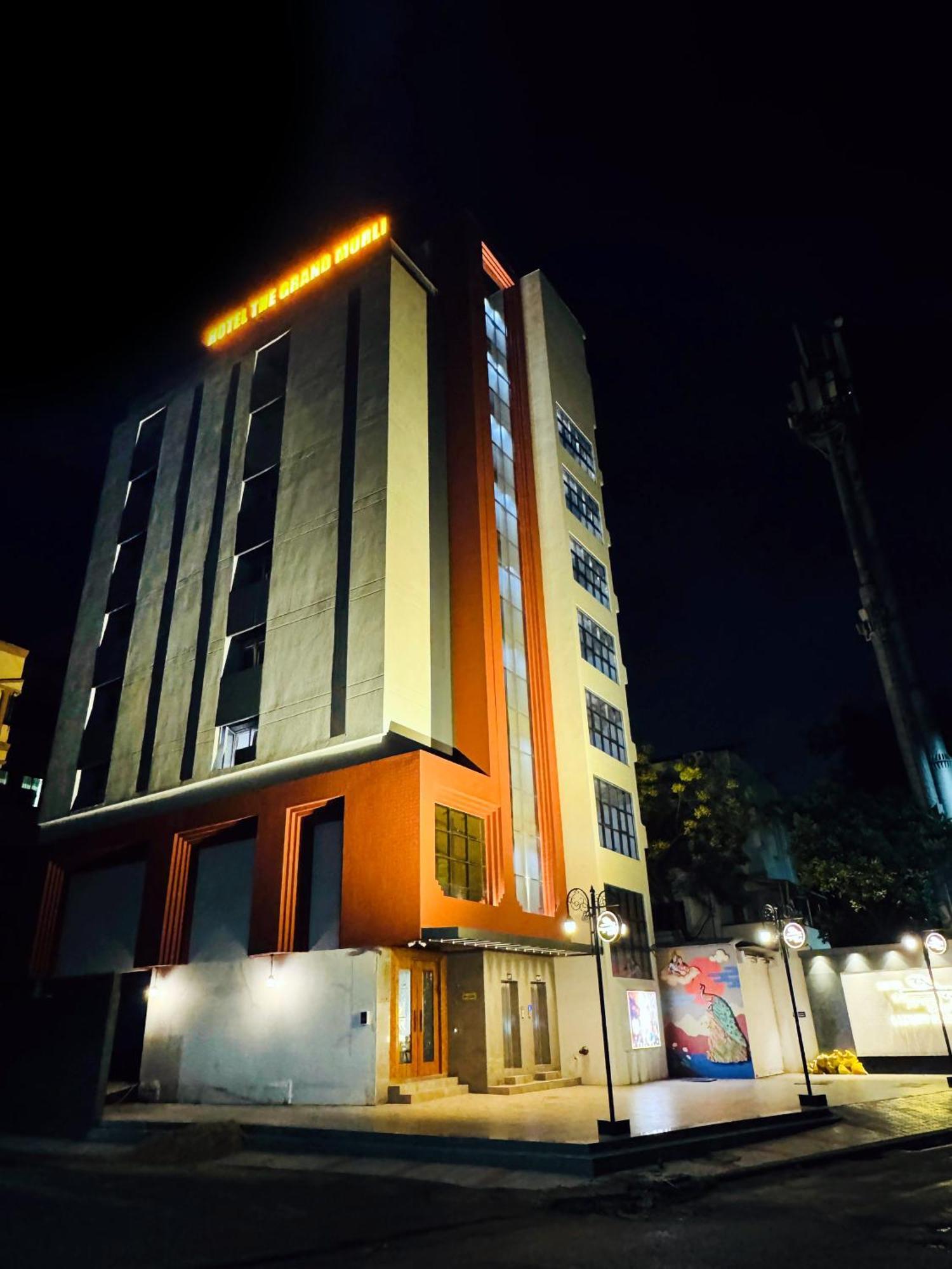 Hotel The Grand Murli Surat Exterior foto
